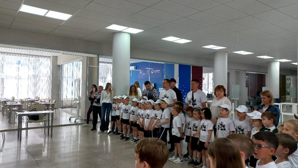 img (1)
